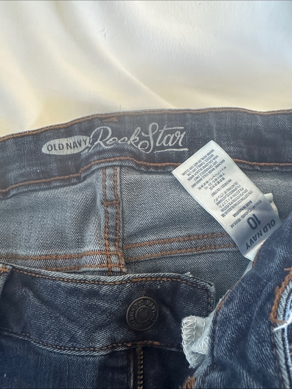 Old Navy Women's Rock Star Medium Blue Skinny Jeans